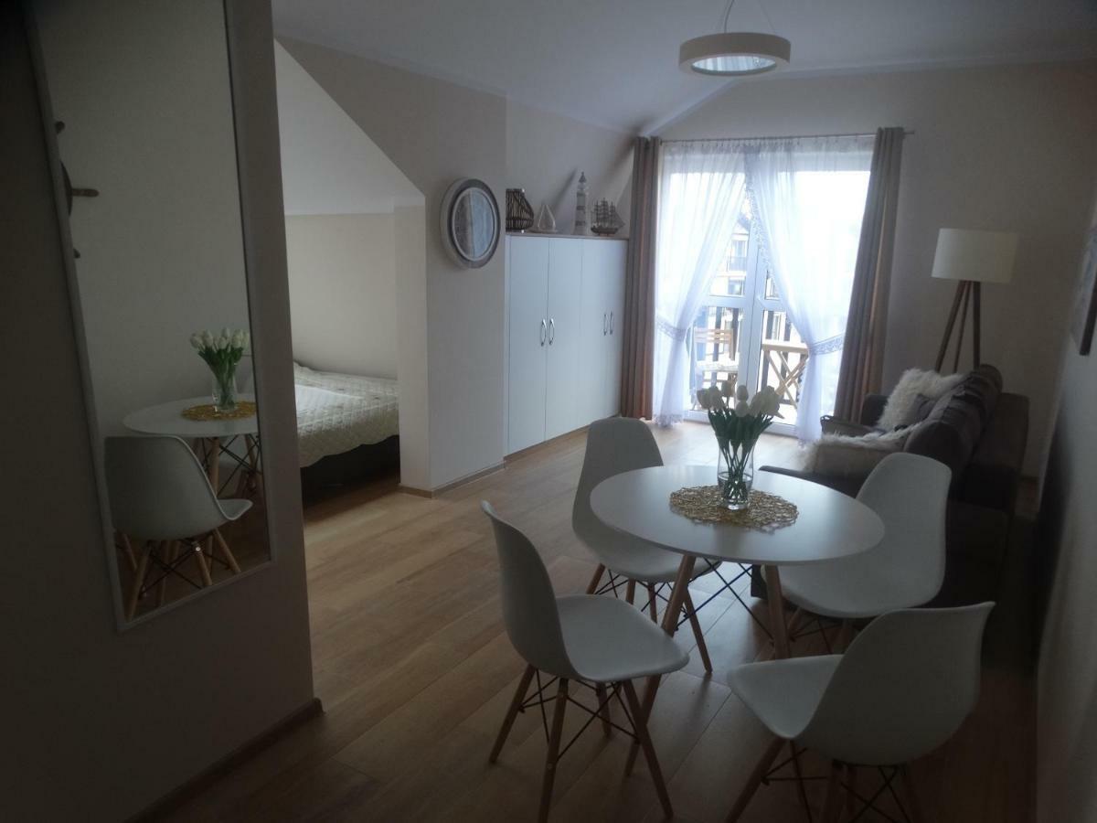 Apartament Bursztynowy Рови Екстериор снимка